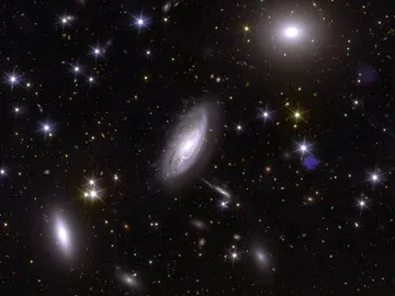 Detalle del cúmulo de galaxias de Perseo Detalle del cúmulo de galaxias de Perseo
