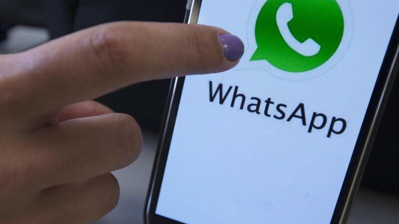 Demuestran que no se es adicto al móvil, sino a la interacción social que permite 