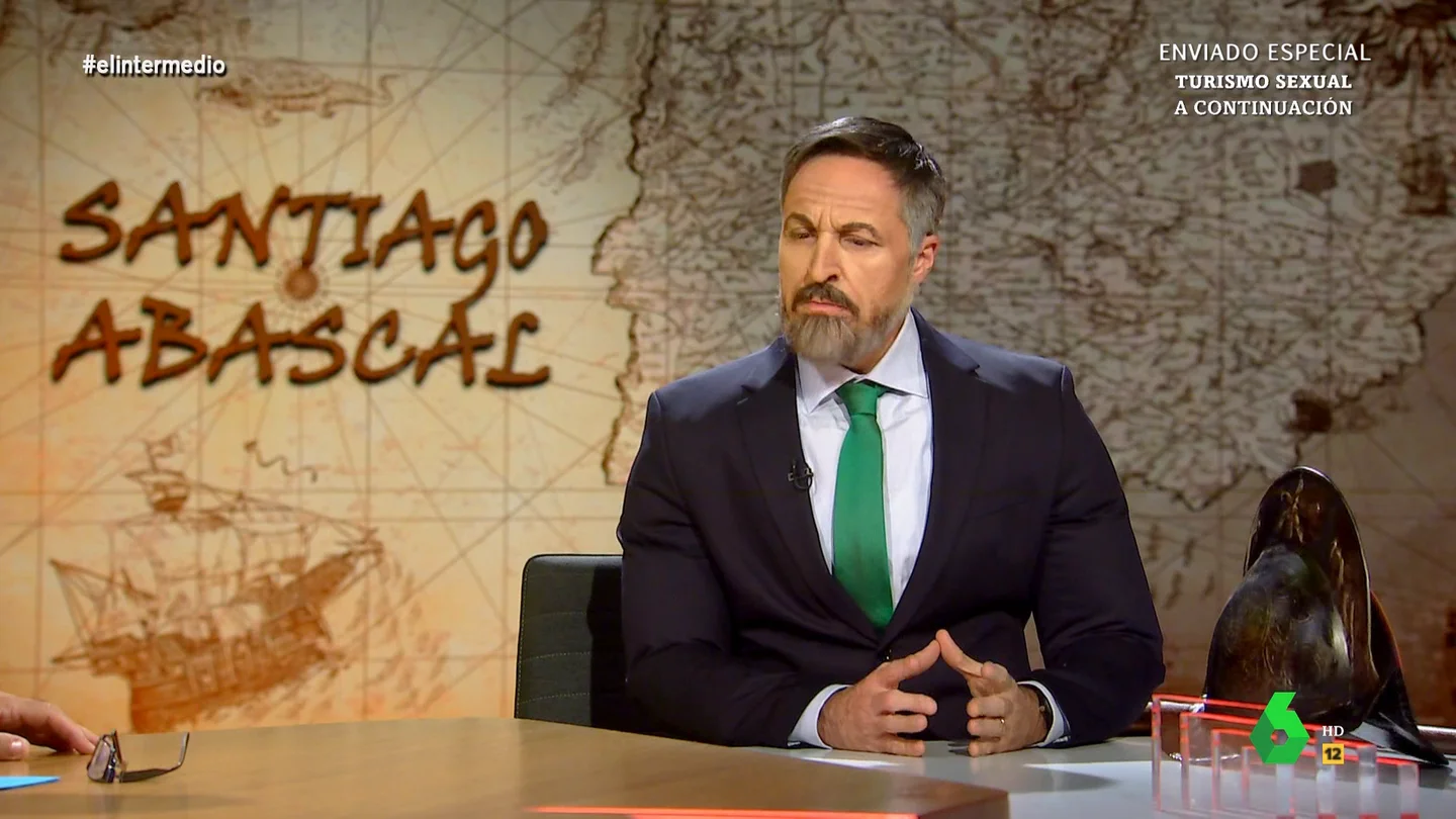 'Abascal' niega que pedir a la Policía que se rebele sea un acto de irresponsabilidad: "No hay mayor acto de responsabilidad" 'Abascal' niega que pedir a la Policía que se rebele sea un acto de irresponsabilidad: "No hay mayor acto de responsabilidad"