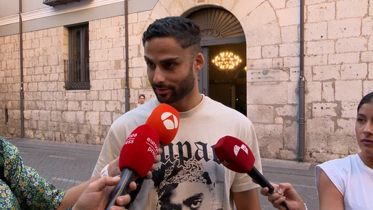 Lucas Burgueño, denunciado por acosar a Óscar Puente, irá a prisión por incumplir la orden de alejamiento de sus padres Lucas Burgueño, denunciado por acosar a Óscar Puente, irá a prisión por incumplir la orden de alejamiento de sus padres
