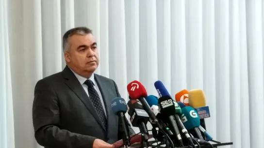 El "número tres" del PSOE, Santos Cerdán, en rueda de prensa en Bruselas. El "número tres" del PSOE, Santos Cerdán, en rueda de prensa en Bruselas.