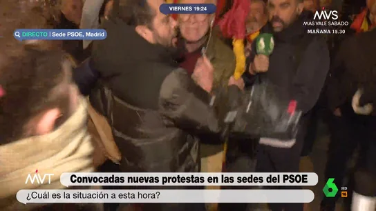 Agreden a un cámara de laSexta en Ferraz Agreden a un cámara de laSexta en Ferraz