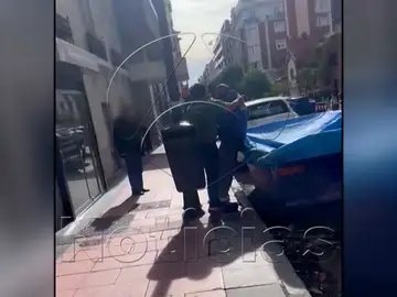 Las imágenes de Alejo Vidal-Quadras tras ser disparado en plena calle: &quot;¿Ha sido un petardo?&quot;