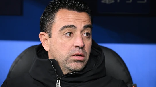 Xavi, en el banquillo del Barça Xavi, en el banquillo del Barça