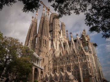 Imagen de archivo del exterior de la catedral de la Sagrada Familia.