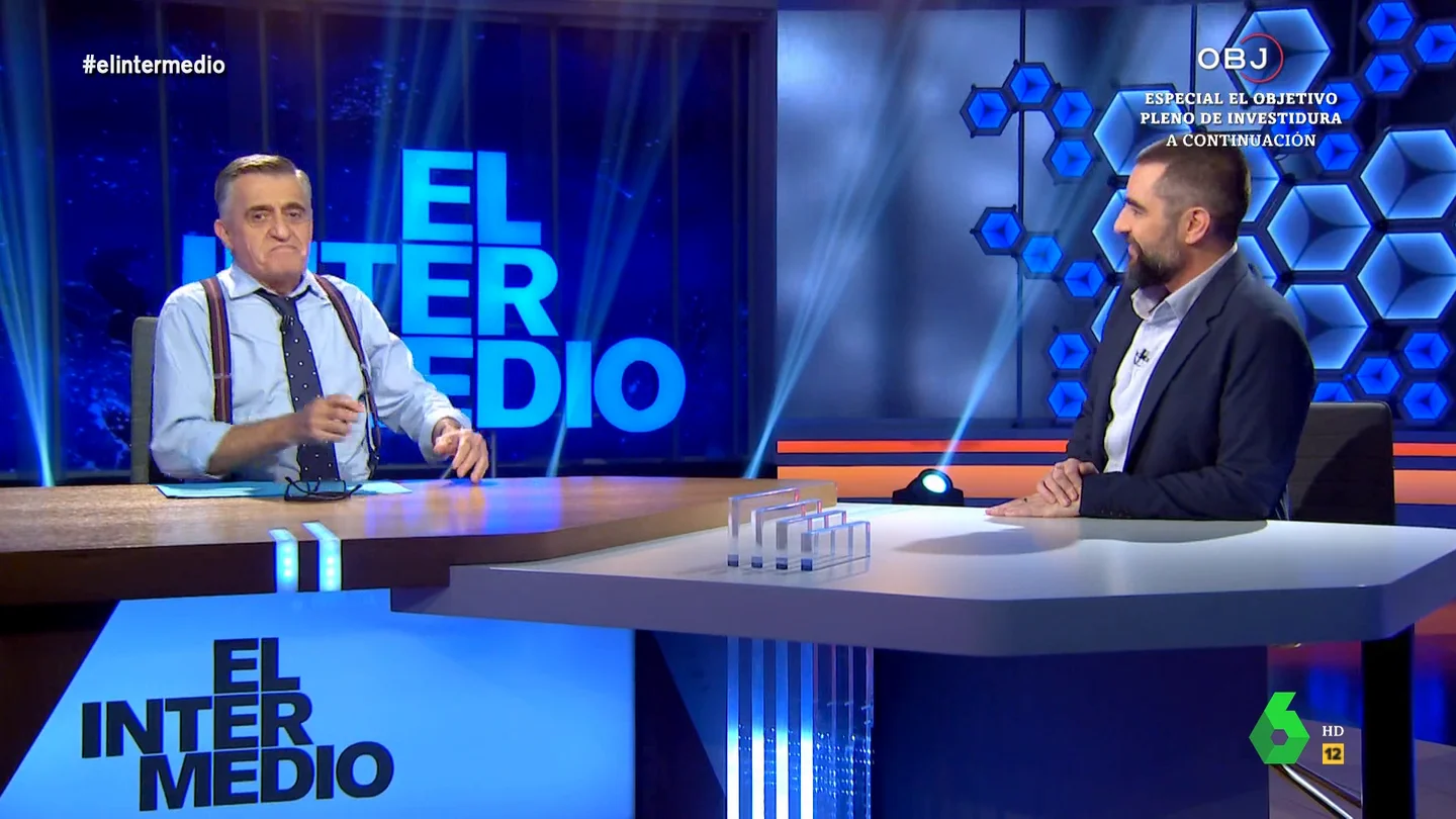 Wyoming, al enterarse de que Ayuso admite que llamó hijo de puta a Sánchez: "Eso es que la democracia está al caer" Wyoming, al enterarse de que Ayuso admite que llamó hijo de puta a Sánchez: "Eso es que la democracia está al caer"