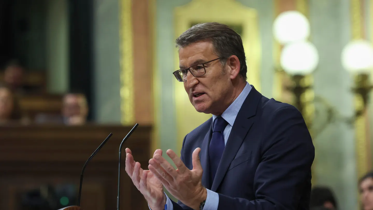 El líder del Partido Popular, Alberto Núñez Feijóo, interviene en el Congreso El líder del Partido Popular, Alberto Núñez Feijóo, interviene en el Congreso