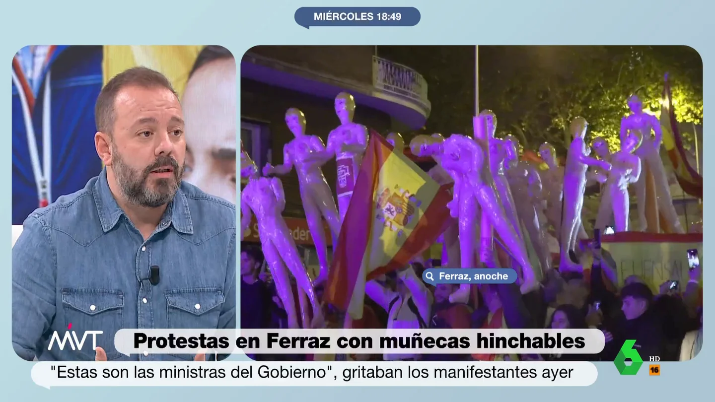La reflexión de Antonio Maestre sobre la batalla por liderar las protestas contra el PSOE "Tú no puedes intentar combatir en tu mismo espectro ideológico con uno que es mucho más radical y que va a ir siempre un paso más allá que tú", afirma el periodista Antonio Maestre sobre PP y Vox en este vídeo de Más Vale Tarde.