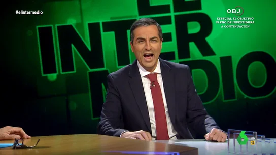Los chistes malos de Pedro Sánchez sobre Alberto Núñez Feijóo y Vox 'Pedro Sánchez', imitación de Raúl Pérez mediante, analiza su primera jornada del debate de investidura con chistes malos y deja un recado a El Gran Wyoming en este vídeo de El Intermedio: "Me he reído más en la sesión de investidura".
