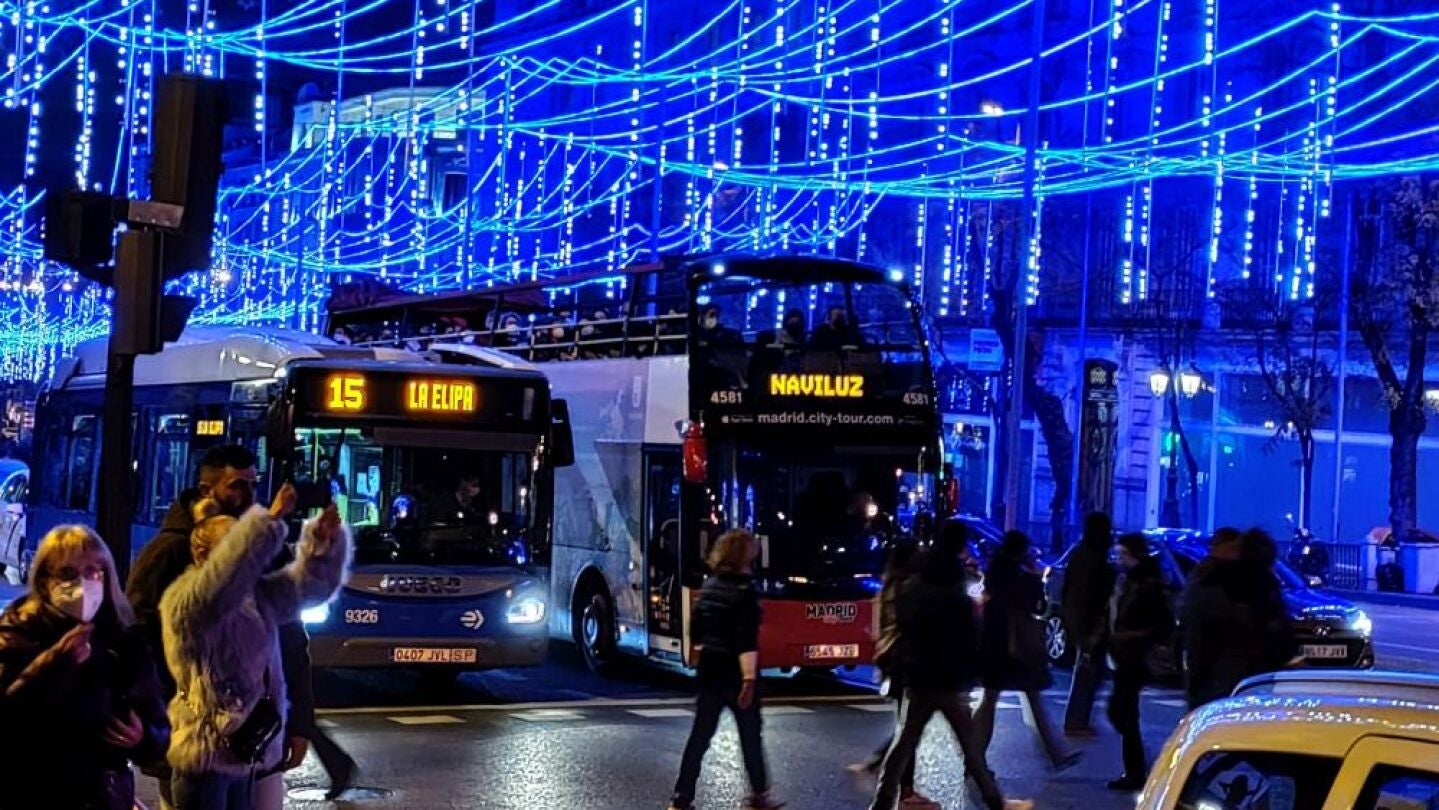 Naviluz, el autob&uacute;s de la Navidad de Madrid