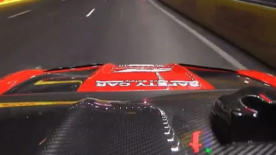 El 'safety car' de Mercedes enseña cómo es el circuito de Las Vegas El 'safety car' de Mercedes enseña cómo es el circuito de Las Vegas