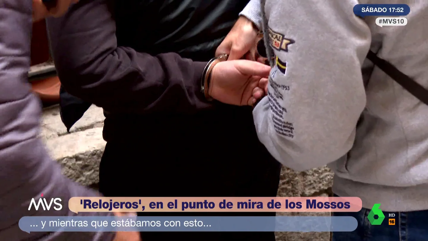 Un equipo de Más Vale Sábado, testigo del trabajo de los Mossos contra los 'relojeros': "Se nos multiplica el trabajo" Un equipo de Más Vale Sábado, testigo del trabajo de los Mossos contra los 'relojeros': "Se nos multiplica el trabajo"