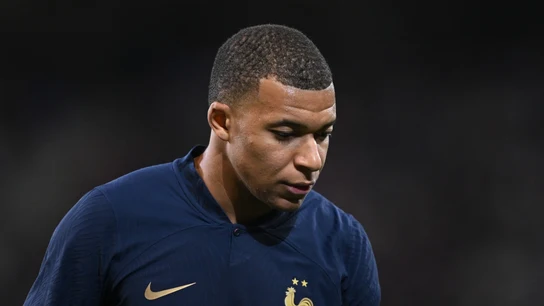 Mbappé, en un partido con Francia Mbappé, en un partido con Francia