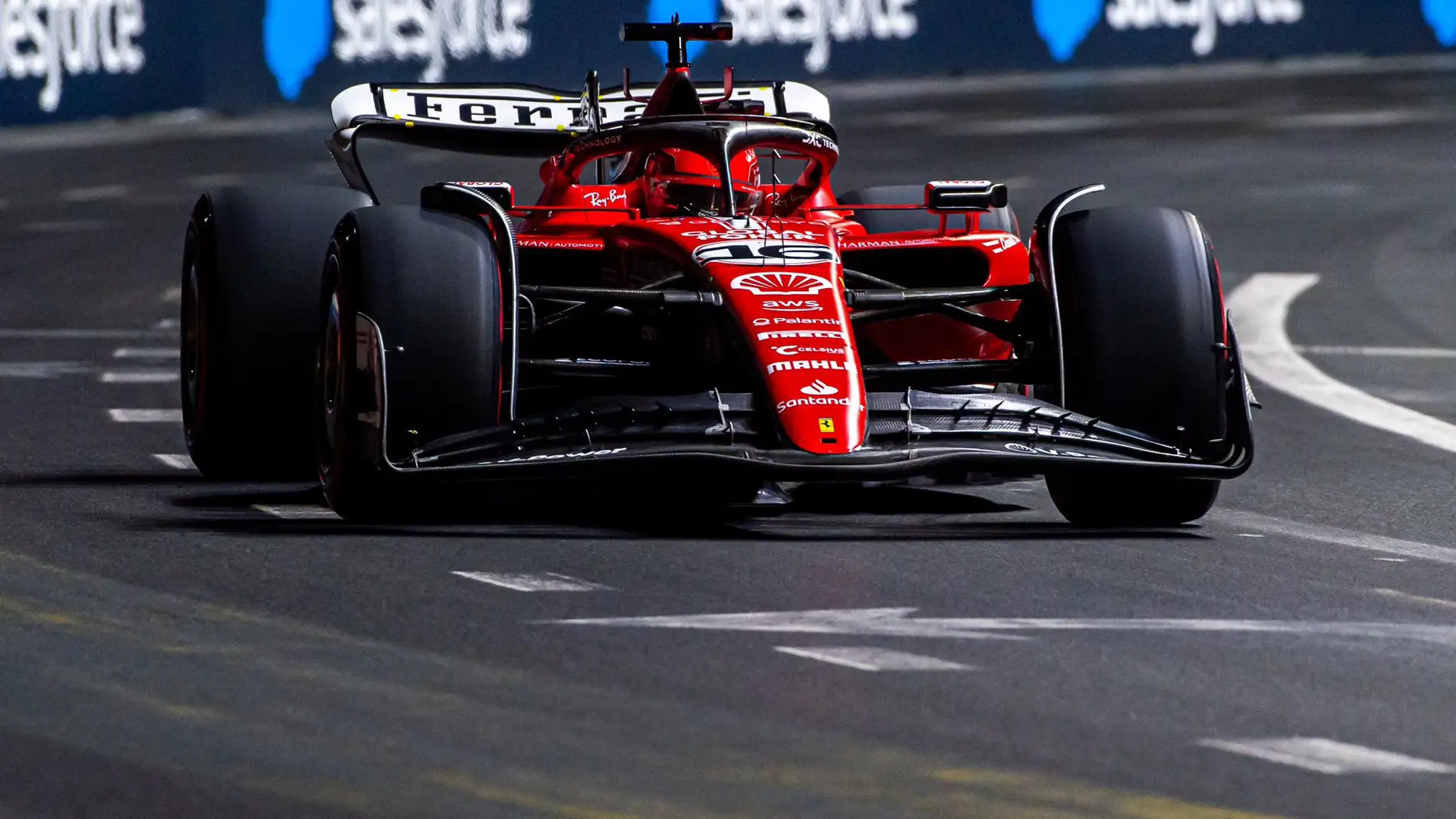 La F1 recupera la normalidad en Las Vegas con Charles Leclerc al frente 