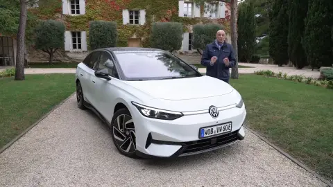 Primera toma de o con el Volkswagen ID.7: toda una evolución para la gama eléctrica del gigante alemán Nuevo Volkswagen ID.7