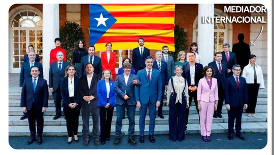 Captura del fotomontaje publicado por el PP Captura del fotomontaje publicado por el PP