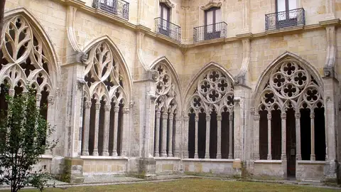 Detalle de la Catedral de Oviedo Detalle de la Catedral de Oviedo
