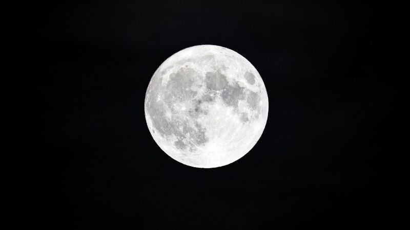 Luna llena de noviembre 2023: a qué hora y día se podrá ver la luna de castor