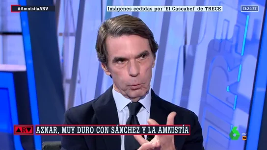 Aznar carga contra Sánchez y tacha su discurso de investidura de "declaración de guerra" Aznar carga contra Sánchez y tacha su discurso de investidura de "declaración de guerra"