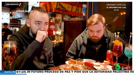 Así reaccionan Ibai Llanos y el Xocas al comer en un restaurante español en Corea del Sur: "Es un sabor parecido al de una colilla" Así reaccionan Ibai Llanos y el Xocas al comer en un restaurante español en Corea del Sur: "Es un sabor parecido al de una colilla"