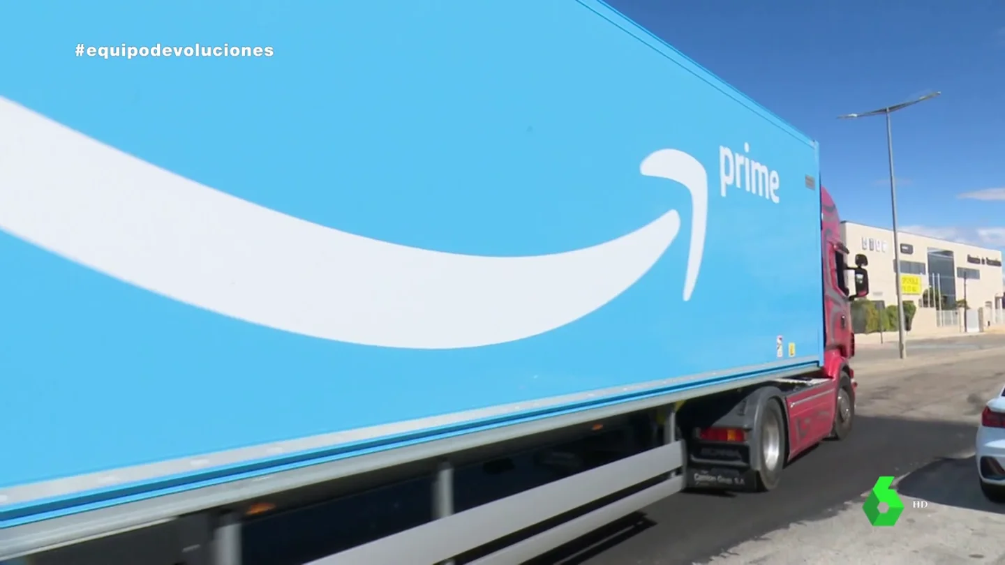 Un trabajador de Amazon se sincera sobre las devoluciones de la empresa: "Si me pillan que estoy contando esto..." Un trabajador de Amazon se sincera sobre las devoluciones de la empresa: "Si me pillan que estoy contando esto..."