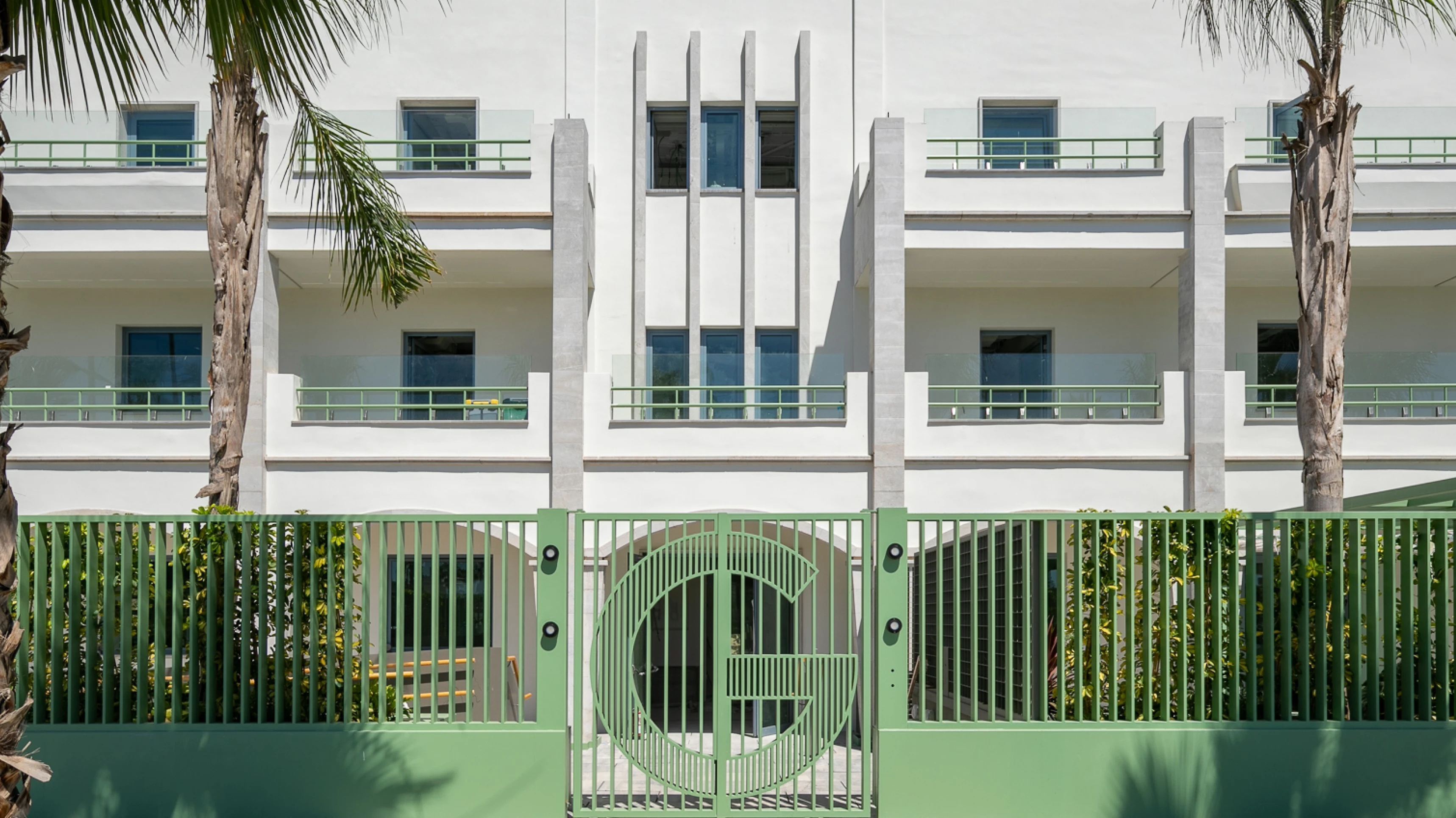 Fachada del Centro de Ingeniería de Seguridad (GSEC) en Málaga.