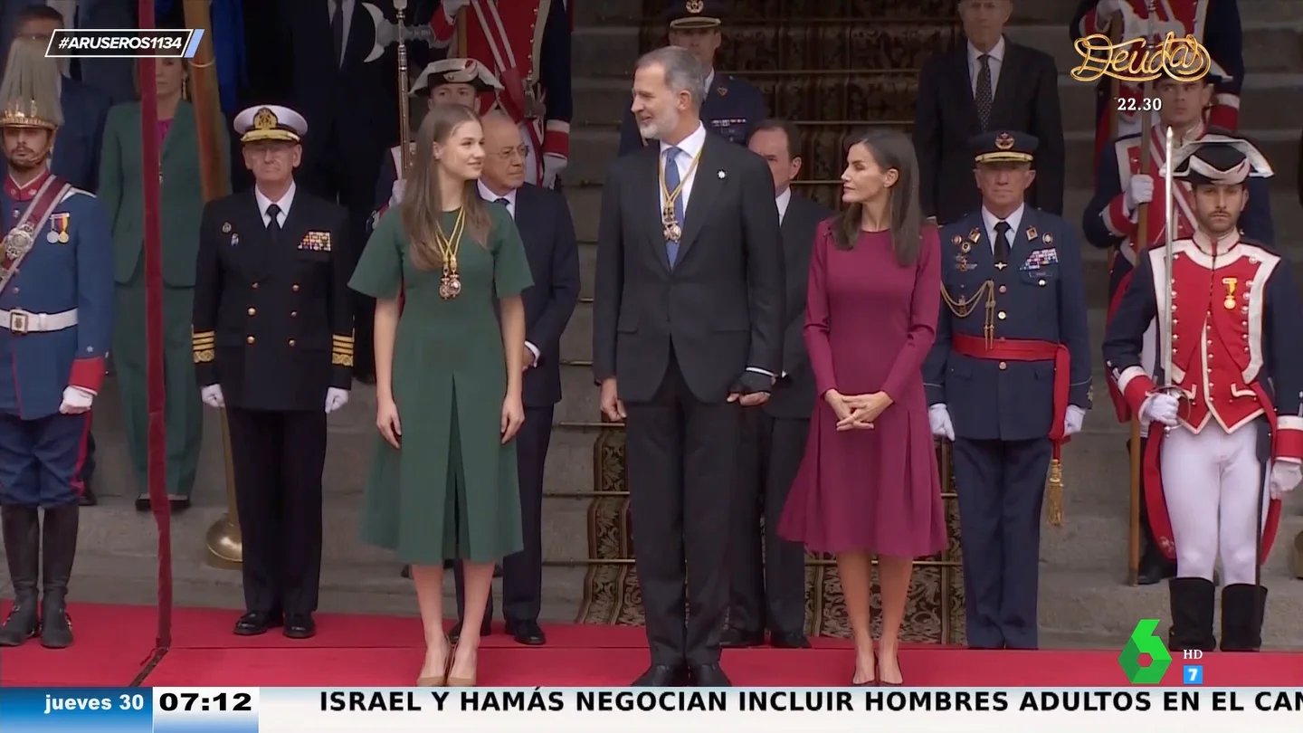 Alfonso Arús analiza el look de la princesa Leonor, al estilo reina Letizia: "A mí me hizo sufrir" Alfonso Arús analiza el look de la princesa Leonor, al estilo reina Letizia: "A mí me hizo sufrir"