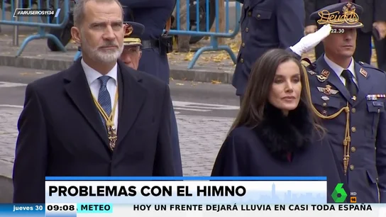 El divertido momento 'himno de España desafinado' en el arranque de la XV Legislatura: "Los reyes pusieron cara de póker" El divertido momento 'himno de España desafinado' en el arranque de la XV Legislatura: "Los reyes pusieron cara de póker"
