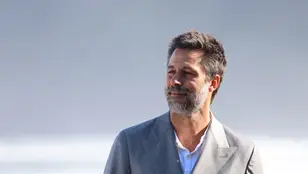 El actor Hugo Silva presenta 'Un amor' en el Festival de San Sebastián