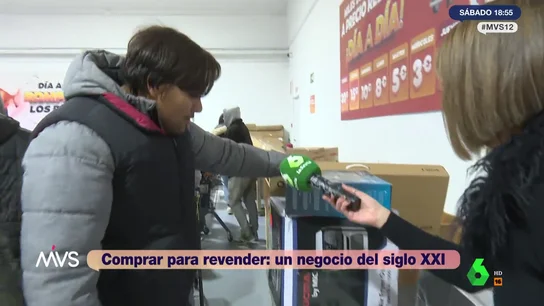 El sobresueldo de un hombre que se dedica a la reventa de "chollos": "He llegado a sacar 3.000€ por cosas que me han costado 20€" El sobresueldo de un hombre que se dedica a la reventa de "chollos": "He llegado a sacar 3.000€ por cosas que me han costado 20€"