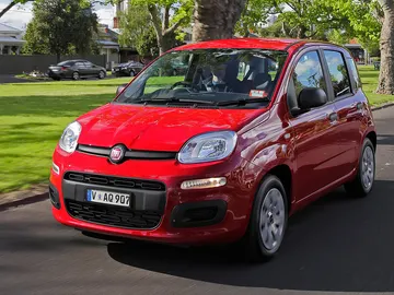 Es el coche más barato del mercado y además incluye la etiqueta ECO Es el coche más barato del mercado y además incluye la etiqueta ECO