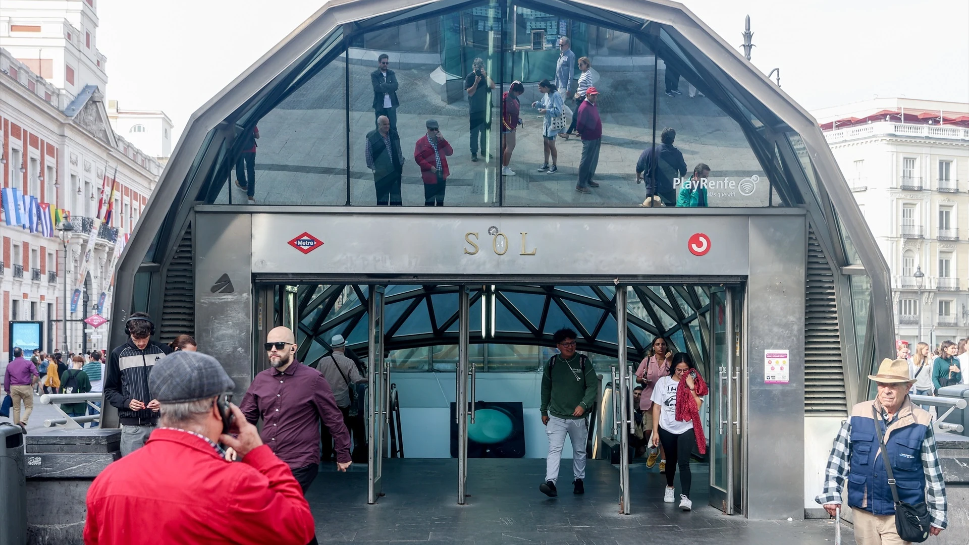 Imagen de archivo de la entrada a la estación de Sol.