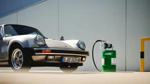 La solución para disfrutar de los clásicos pasa por los combustibles sintéticos e-fuel