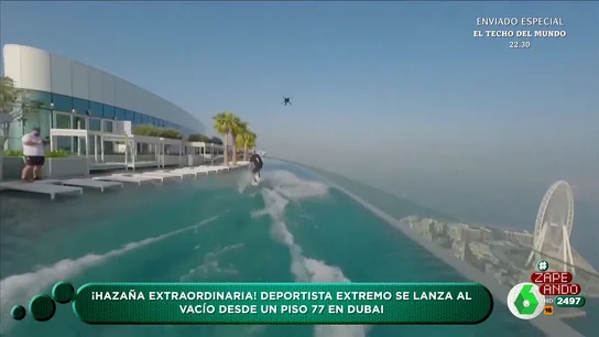 El increíble salto de un deportista extremo desde la azotea de un hotel de Dubái El increíble salto de un deportista extremo desde la azotea de un hotel de Dubái
