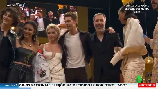 El momento en el que a Florence Pugh le tiran un objeto a la cara: así reaccionan Timothée Chalamet y Zendaya El momento en el que a Florence Pugh le tiran un objeto a la cara: así reaccionan Timothée Chalamet y Zendaya