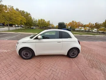 Fiat 500e Fiat 500e
