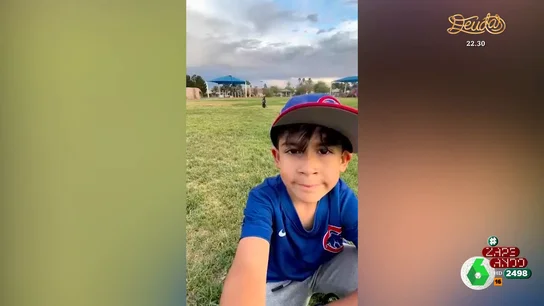 El tierno selfie de un niño con su perro que se hace viral en redes El tierno selfie de un niño con su perro que se hace viral en redes
