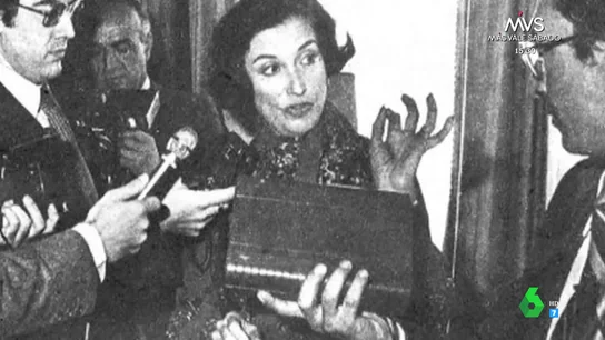 Equipo de Investigación recuerda el hecho que marcó a la hija de Franco: una multa por contrabando al tratar de llevarse a Suiza objetos de su padre Equipo de Investigación recuerda el hecho que marcó a la hija de Franco: una multa por contrabando al tratar de llevarse a Suiza objetos de su padre