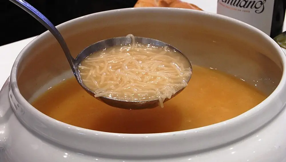 Sopa de cocido madrileño 