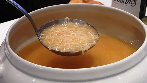 Sopa de cocido madrileño Sopa de cocido madrileño
