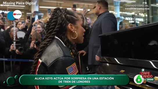Alicia Keys actúa por sorpresa en una estación de tren de Londres Alicia Keys actúa por sorpresa en una estación de tren de Londres
