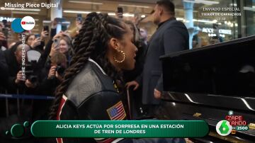 Alicia Keys actúa por sorpresa en una estación de tren de Londres