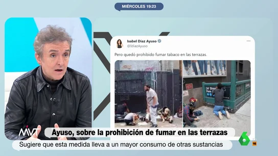 La tajante respuesta de Ramoncín a Ayuso tras vincular tabaco y fentanilo Ramoncín reacciona en este vídeo de Más Vale Tarde a las palabras de Isabel Díaz Ayuso, que relacionaba la prohibición de fumar en las terrazas con el fentanilo o la marihuana. "Las drogas no es un problema de drogas, sino de drogadictos", afirma.
