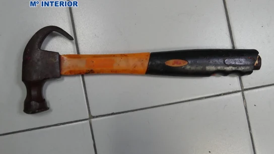 Imagen del martillo usado en la agresión Imagen del martillo usado en la agresión