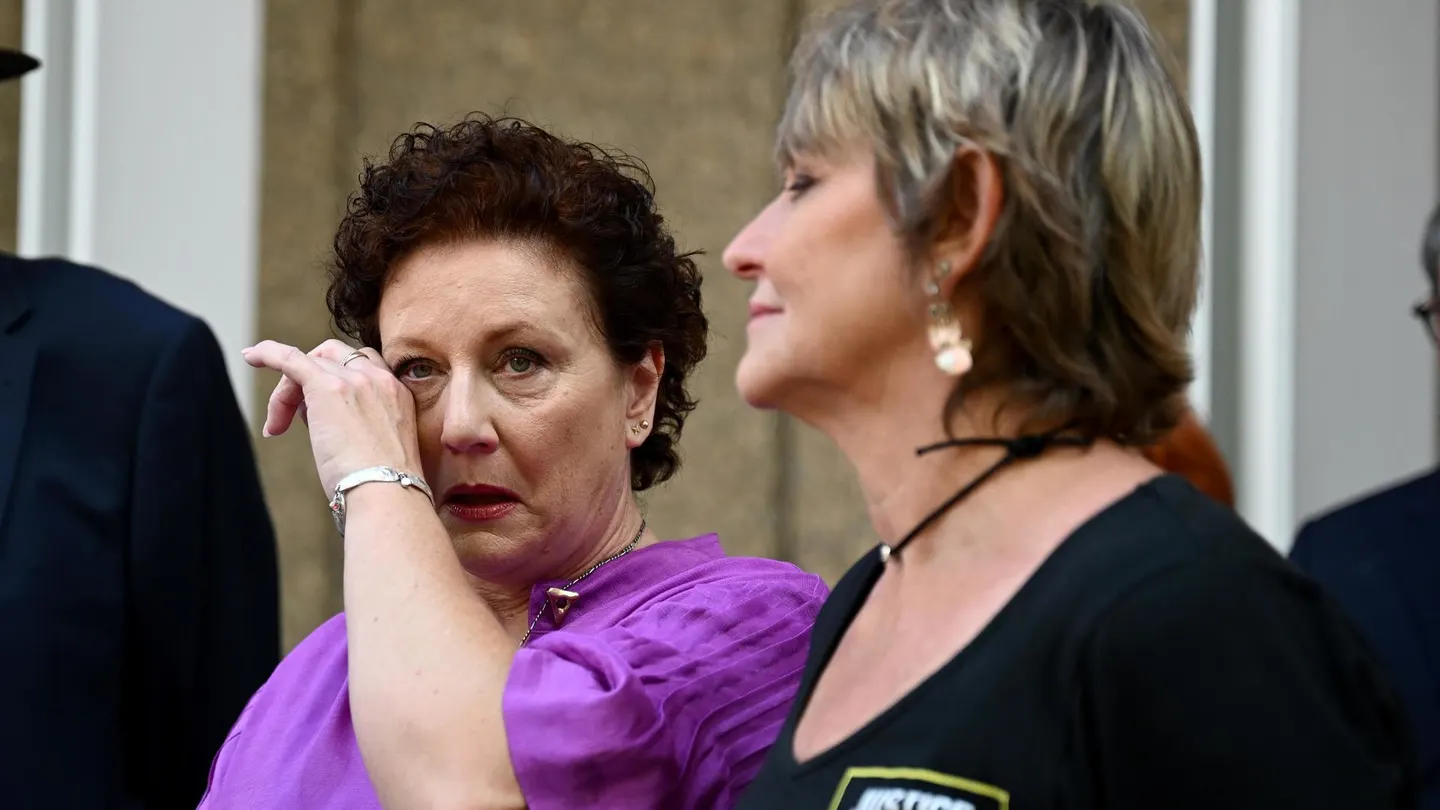 La australiana Kathleen Folbigg tras la anulación de su condena La australiana Kathleen Folbigg tras la anulación de su condena