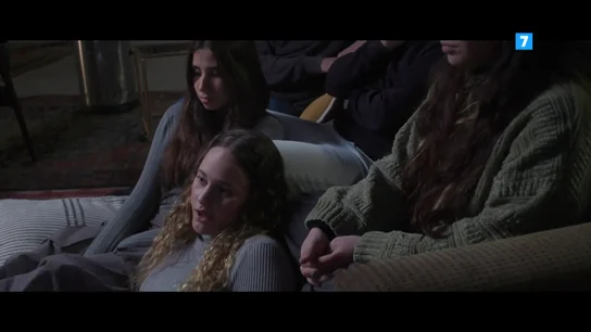 ¿Tener móvil nos hace más felices o infelices? Gonzo lo analiza con jóvenes y padres en Salvados ¿Tener móvil nos hace más felices o infelices? Gonzo lo analiza con jóvenes y padres en Salvados