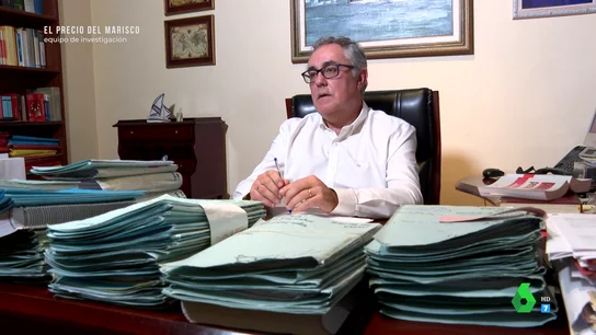 Un abogado habla con Equipo de Investigación Un abogado habla con Equipo de Investigación