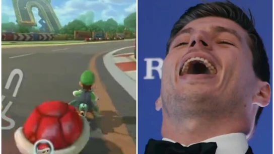 Verstappen, jugando al Mario Kart 8 Deluxe Verstappen, jugando al Mario Kart 8 Deluxe
