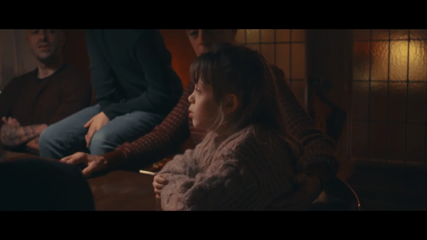 Una niña, sorprendida por el uso del móvil de su abuela: "Cuando sea grande..." Una niña, sorprendida por el uso del móvil de su abuela: "Cuando sea grande..."