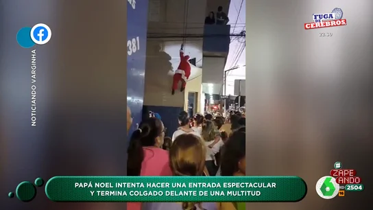 La entrada espectacular de Papá Noel que termina en desastre "Cuidado con las entradas espectaculares, gorderas, con querer impactar a los niños, porque luego les dejas un trauma para toda la vida", advierte Dani Mateo a Papá Noel de cara a estas navidades. Como muestra, el "ensayo grabado" de este vídeo.